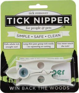 Tick Nipper tool for tick removal, safe and simple.