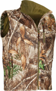 Camouflage hunting vest with woodland pattern
