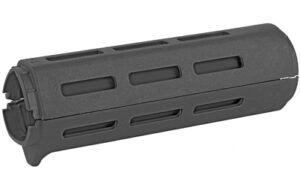 Black rifle handguard with ventilation slots