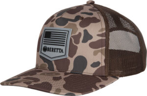 Camouflage baseball cap with mesh back