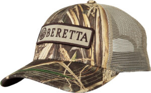 Camo cap with Beretta logo, mesh back