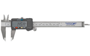Digital caliper displaying measurement in millimeters.