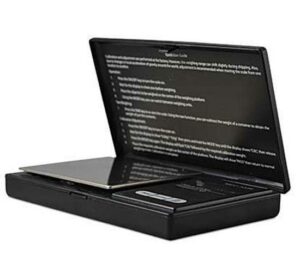 Digital pocket scale with open lid.