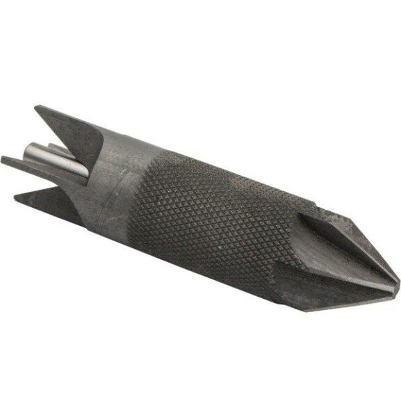 Black die holder for pipe threading.