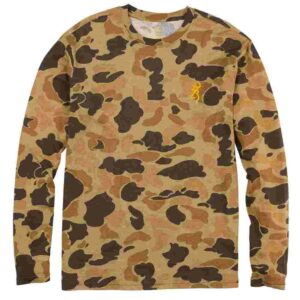 Camouflage long-sleeve shirt with logo, neutral tones