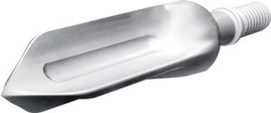 Metal garden tool with threaded handle