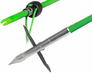 Green fishing arrow with deployable barbs.