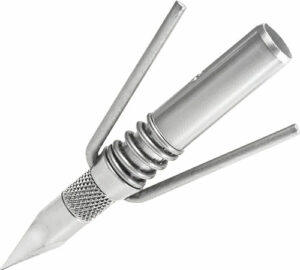 Silver arrow broadhead with sharp blades.