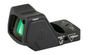 Trijicon reflex sight with green lens