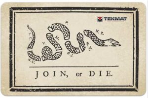 TEKMAT ARMORERS BENCH MAT - 11"X17" JOIN OR DIE FLAG