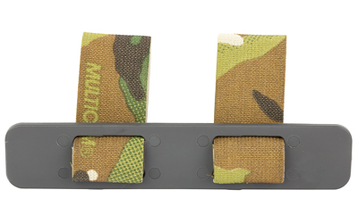 Camouflage waist belt with buckle loops.