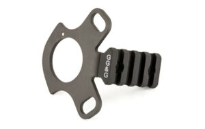 Metal mounting plate with rail adapter attachment