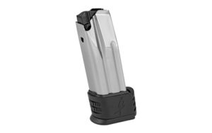 Silver and black gun magazine clip