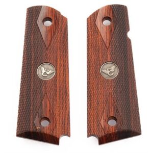 Wooden gun grip panels with emblem.