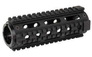 YHM 2PC COLT CARBINE HANDGUARD BLK