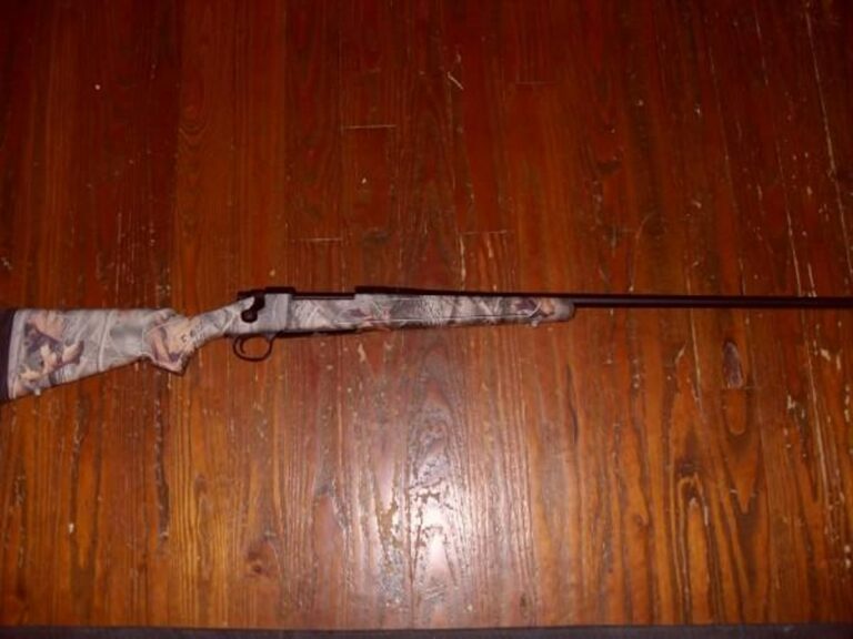 Remington 700 Special Purpose Synthetic rifle with black synthetic stock